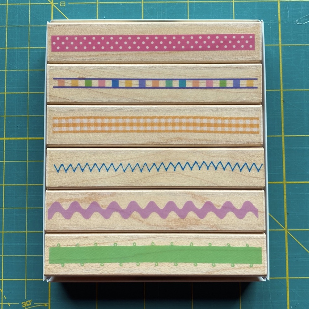 Hero Arts Ribbons Rubber Stamp Set